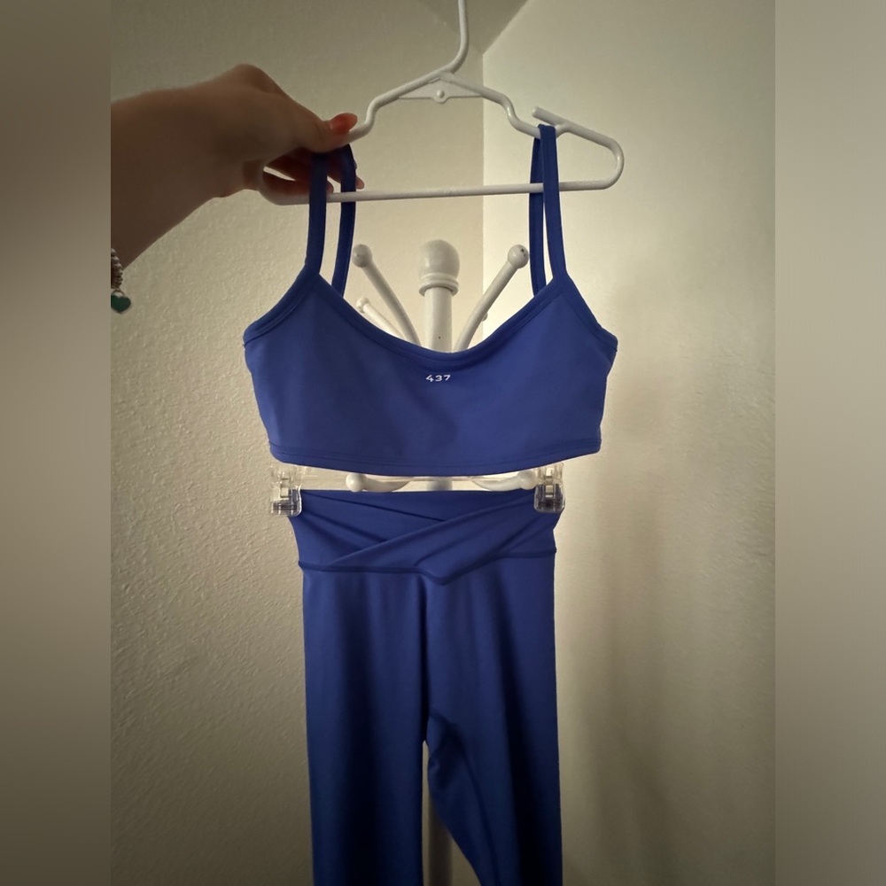 437 Glacier Workout Set - Top and Bottom